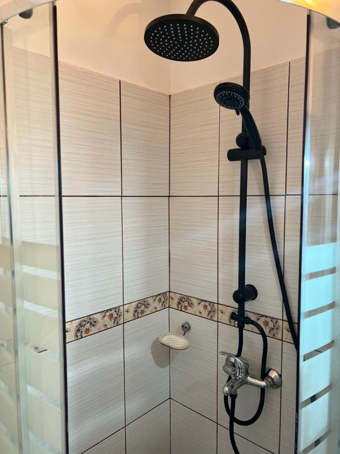 אראד Miha Modern And Central Apartament Malul Muresului מראה חיצוני תמונה